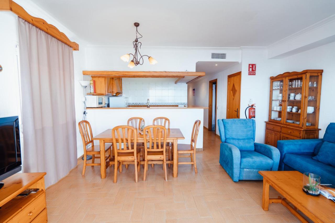 Apartamentos Punta Prima Beach Bagian luar foto