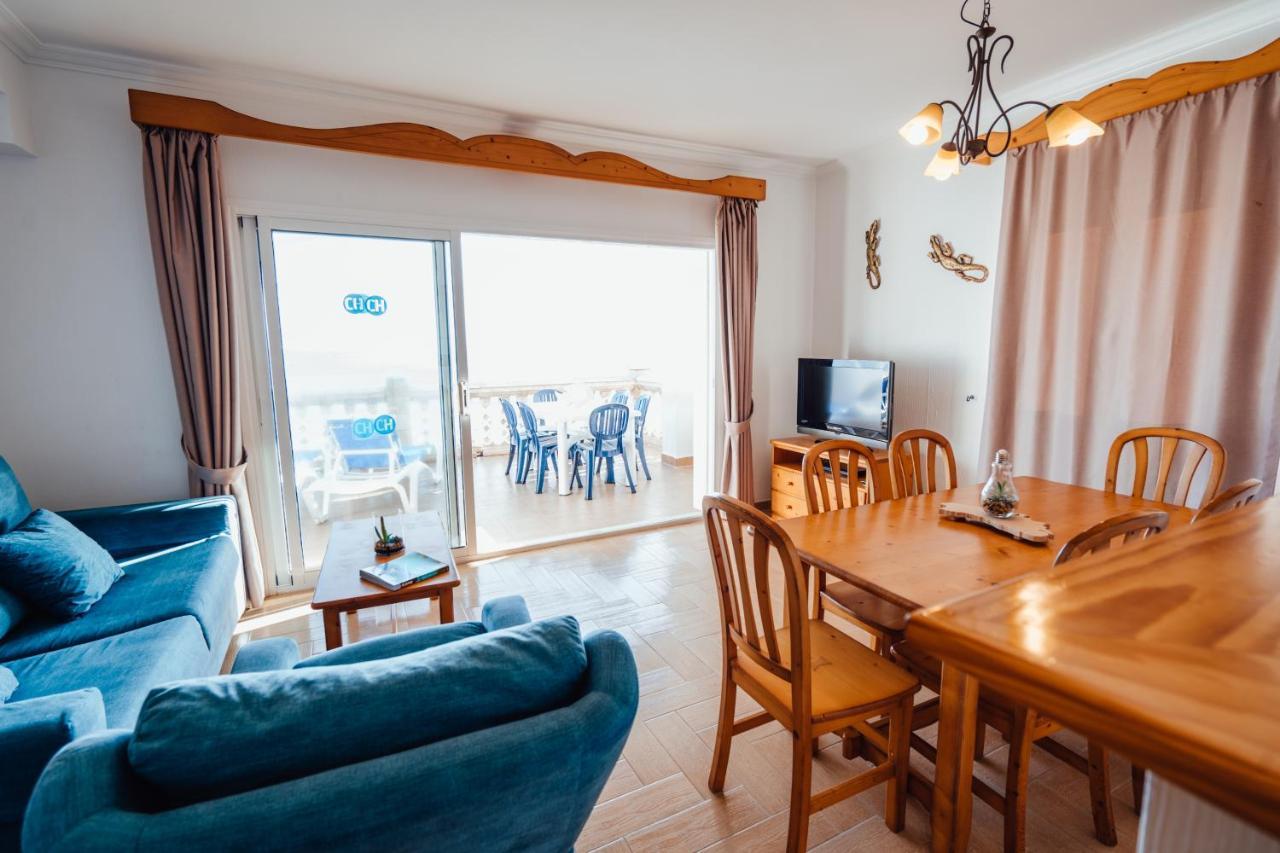 Apartamentos Punta Prima Beach Bagian luar foto