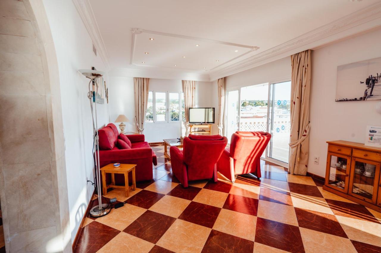 Apartamentos Punta Prima Beach Bagian luar foto